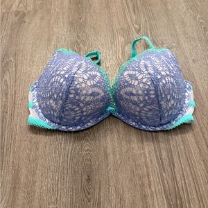 Victoria's Secret Lace Bra in Blue and Teal
